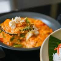 ร้านอาหารไทย ฝีมือรถดั้งเดิม กับร้านอรุณ