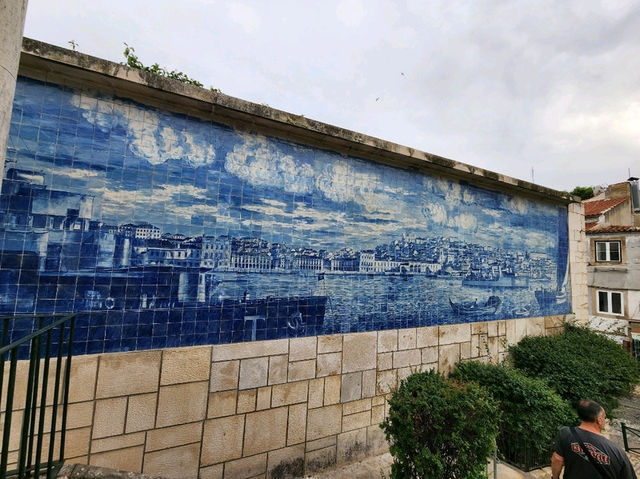 [🇵🇹リスボン] リスボン散策: 歴史を刻むリスボン大聖堂と地震の記憶