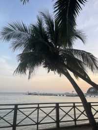 The most popular beach in Hainan