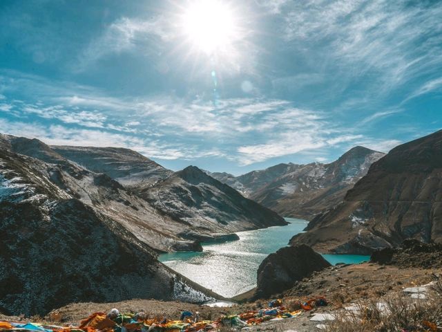 [🇨🇳チベット] 心洗われる青—神秘のチベット湖を旅して