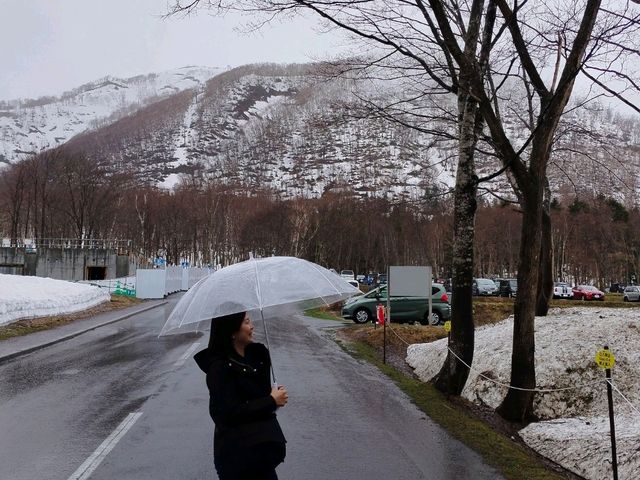 Snow Paradise Found – My Magical Stay at Hilton Niseko Village
