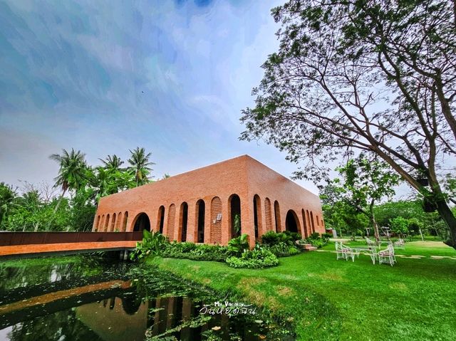 Sriphala Amphawa 