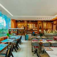 Majestic Retreat at Elephant Resort