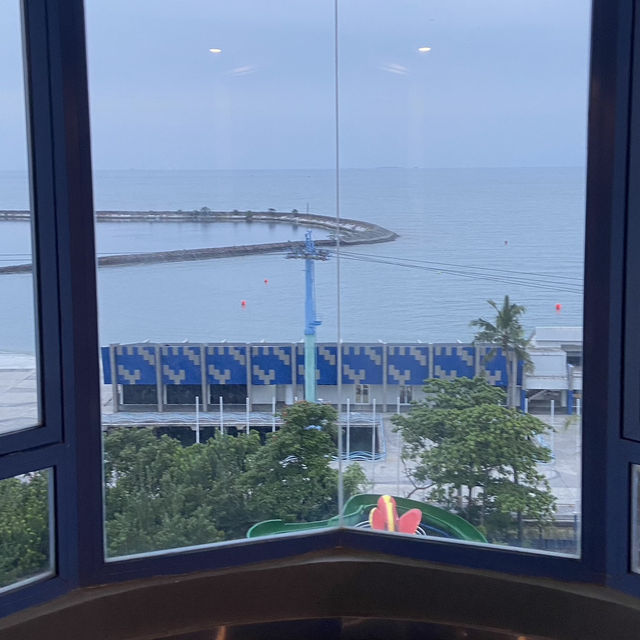 Unwinding by the Sea: Ancol