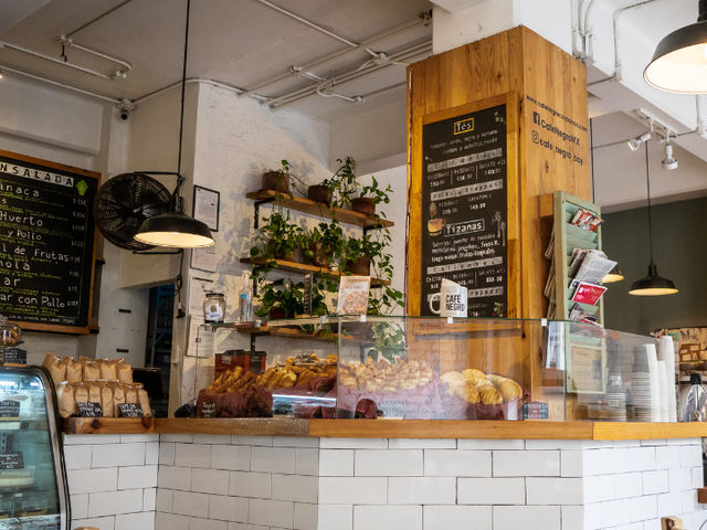 【メキシコ旅行】コヨアカンに来たらお洒落なカフェ「cafe negro」でコーヒーを楽しんで