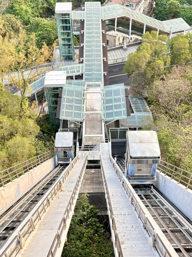 大潭山日落美景-日落飛車與大潭山瞭望台，欣賞路氹大道之美
