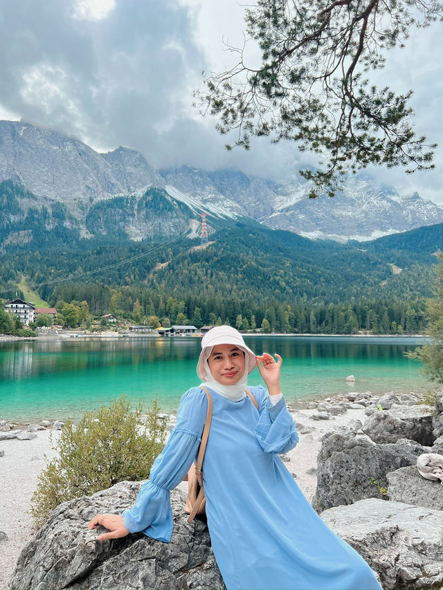 Lake Eibsee, a glimpse of paradise 💙🤍