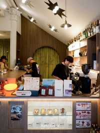 คาเฟ่โชคชัย 4 ที่มีน้องหมาขลุกขลิกสุดน่ารัก 