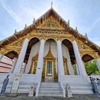 ชมความงามของวัดพระศรีรัตนศาสดาราม✨️
