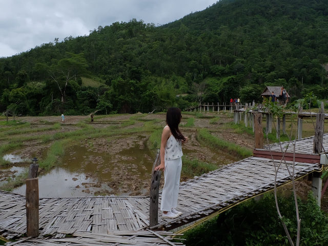 เที่ยว•ปาย•ในฤดูฝนพรำ 🌳🌧️