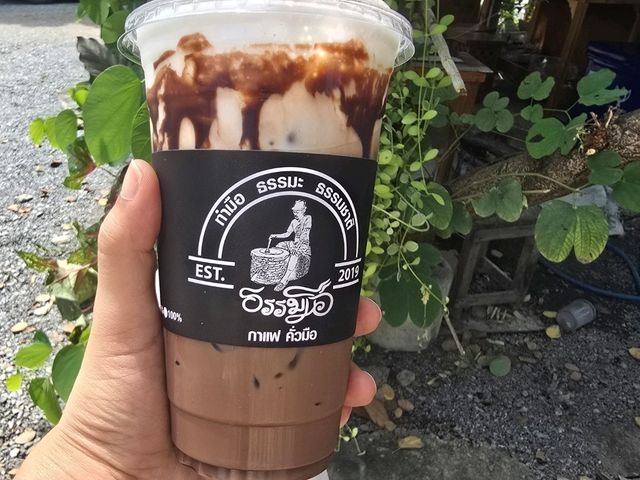 กาแฟธรรมมือ กาแฟดี บรรยากาศดี 