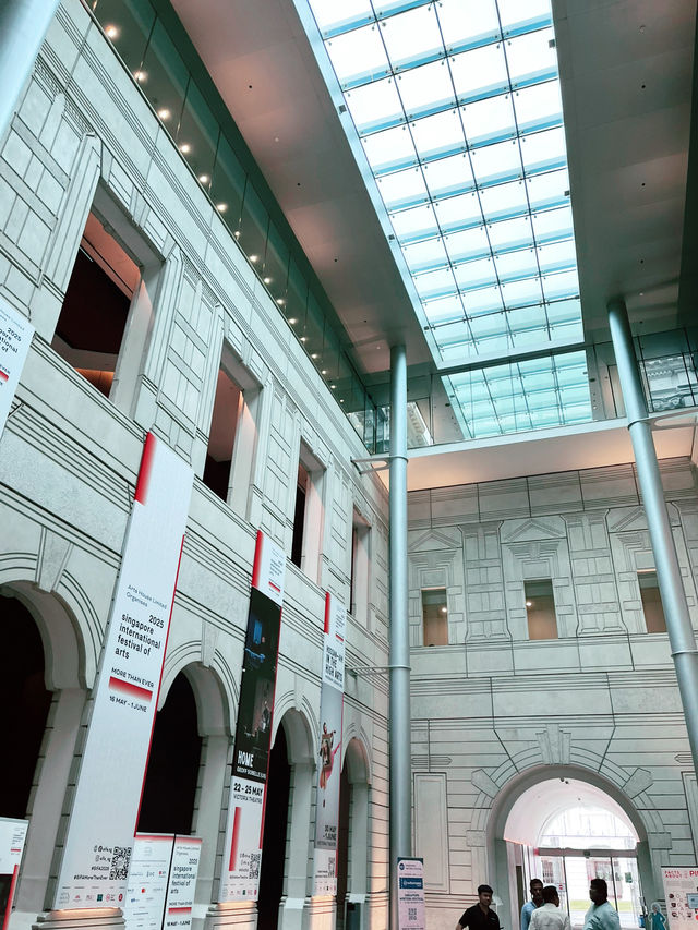 Day 2 Citywalk: Exploring the Iconic Victoria Theatre & Concert Hall 