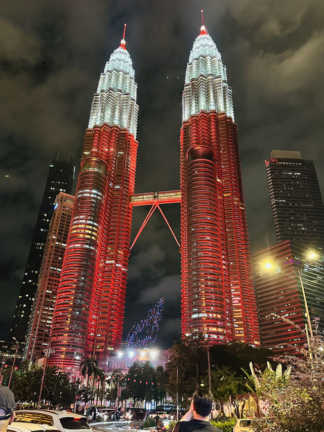 KLCC Petronas Twin Towers🌃