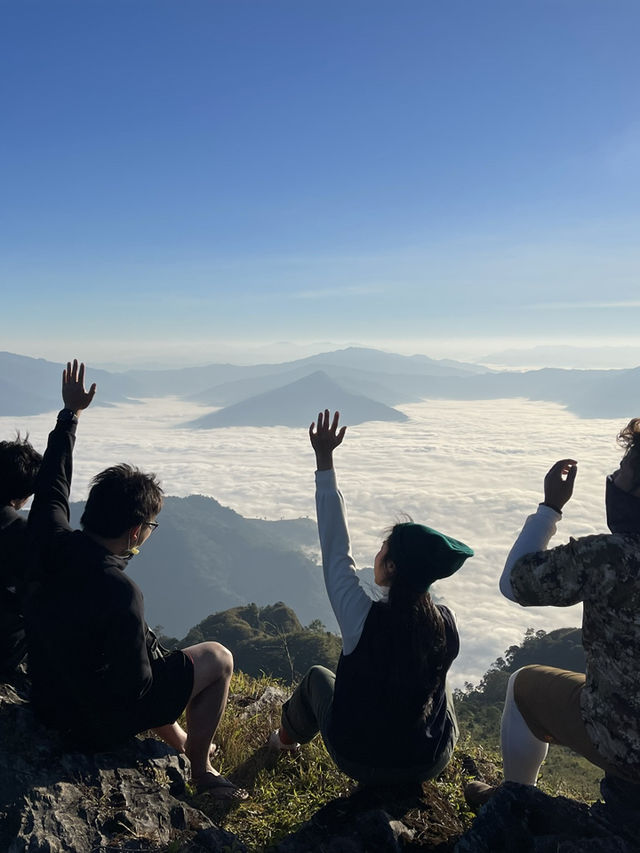 Phu Chi Fa – Chasing the Sea of Mist.