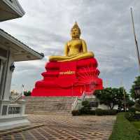 สักการะหลวงพ่อโสธรและหลวงพ่อโตองค์ใหญ่