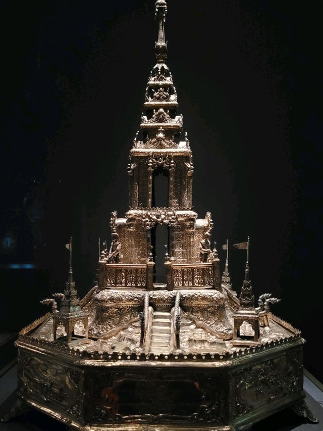 Ancestors and Rituals at the Asian Civilisations Museum