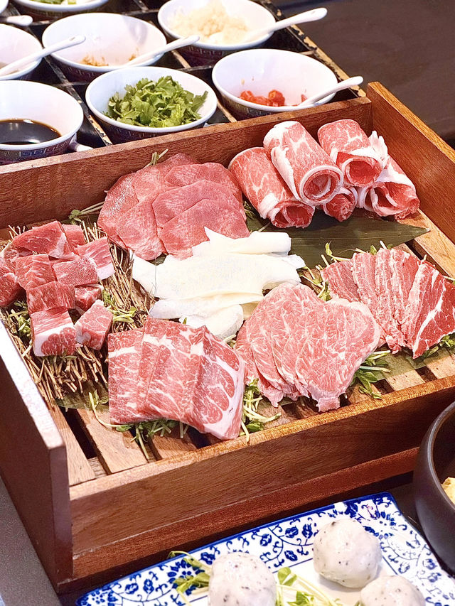 尖沙咀‼️宮廷風火鍋店