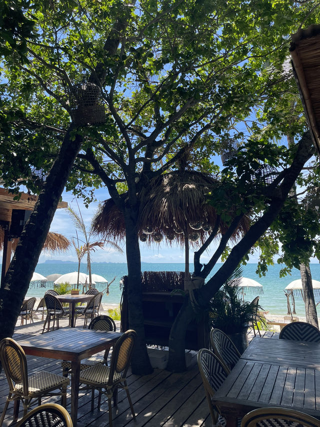 CAPE Away Beach Bar - Koh Samui🍹