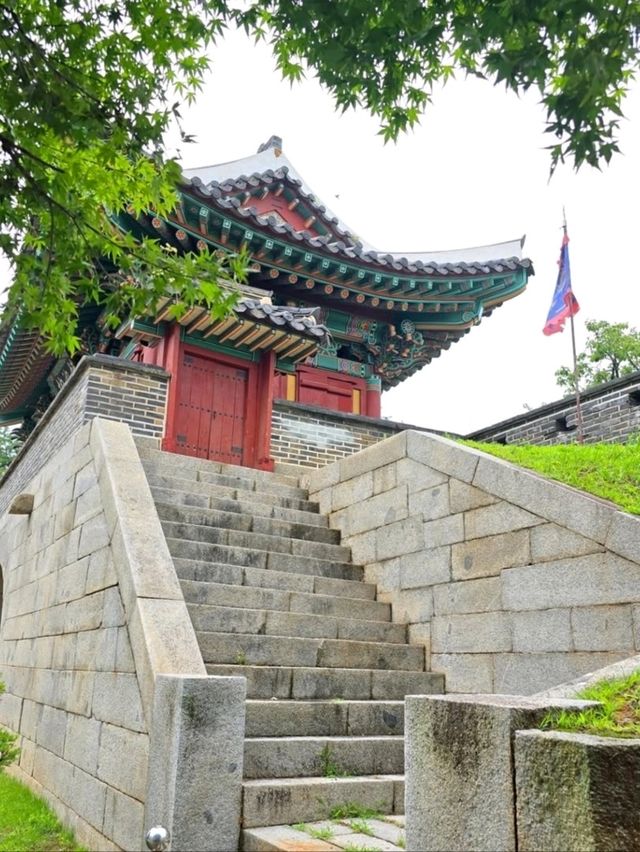 Hidden History & Chill Walks at Deokjinjin Fort