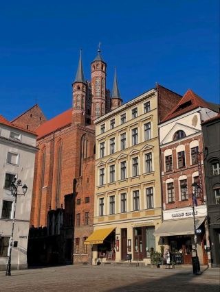 🇵🇱✨ Откройте для себя Торунь: пряничный город Польши по доступной цене! ✨🇵🇱