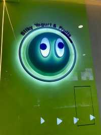 Yogurt Planet – Customizable Yogurt Treats at Queensbay Mall