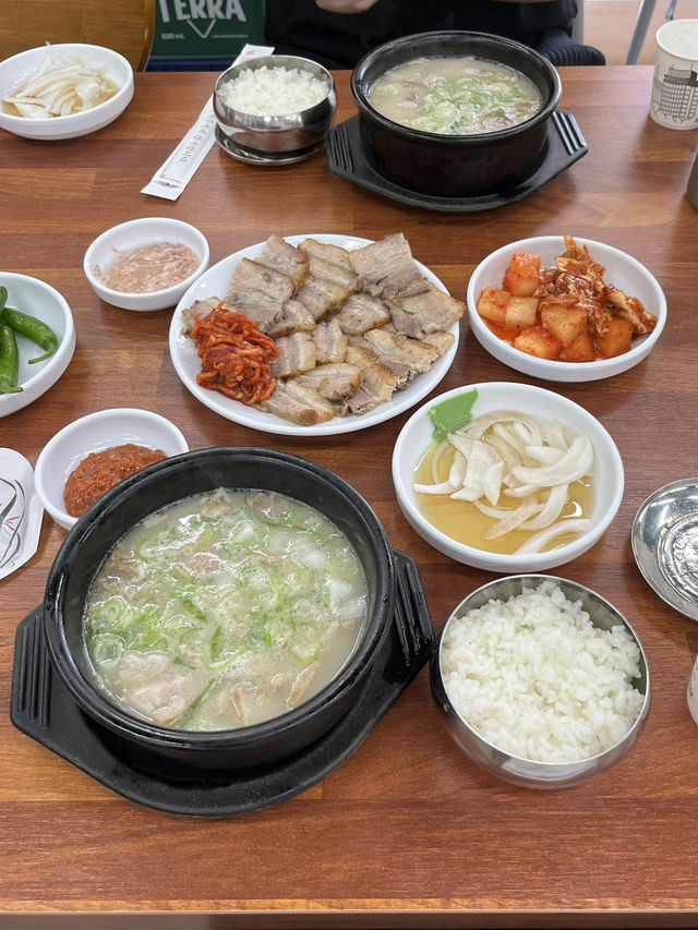 부산여행 필수코스 국밥집 추천, 식기전에 🐷