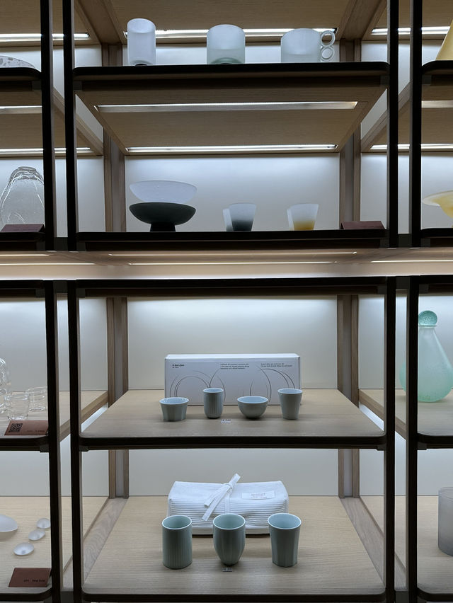 💖 서울 전시 산책 도보여행과 🎨디자인 아트굿즈를 만날 수 있는 한남동 도보여행지 💛