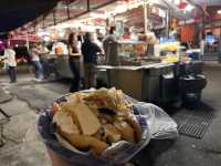 【Hot Dogs El Chino｜深夜に食べる、チーズたっぷり“全部のせ”ホットドッグ🌭】