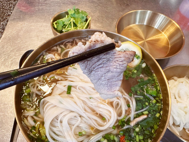 🍜 소문 듣고 간 쌀국수집 