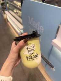 โยเกิร์ตอโวคาโด้ปั่น @ Baron’s Bar