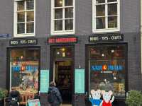 An Unconventional "Cat and Mouse" Tour in Amsterdam! 🐭🐱
