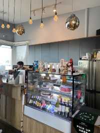  Vivi The Coffee Place – คาเฟ่ริมแม่น้ำเจ้าพระยา