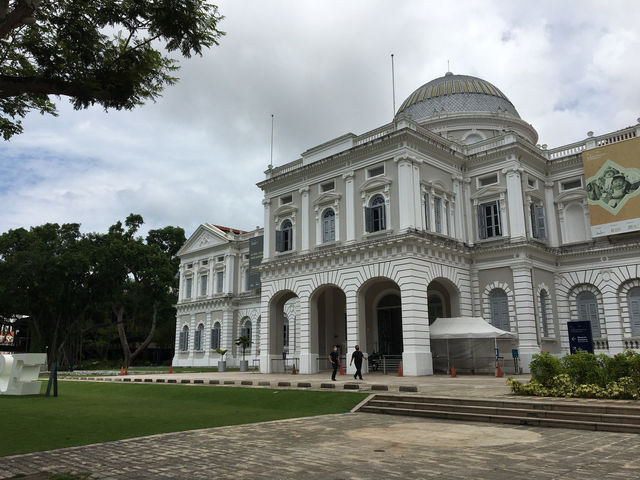 A Meaningful & Cooling Afternoon at the National Museum of Singapore 🎨📚❄️