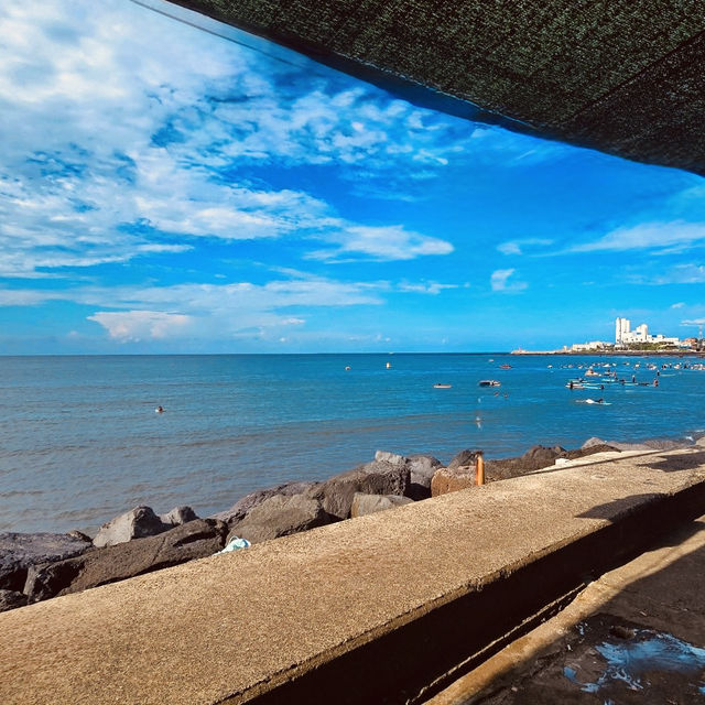 A Peaceful Local Gem for Relaxation