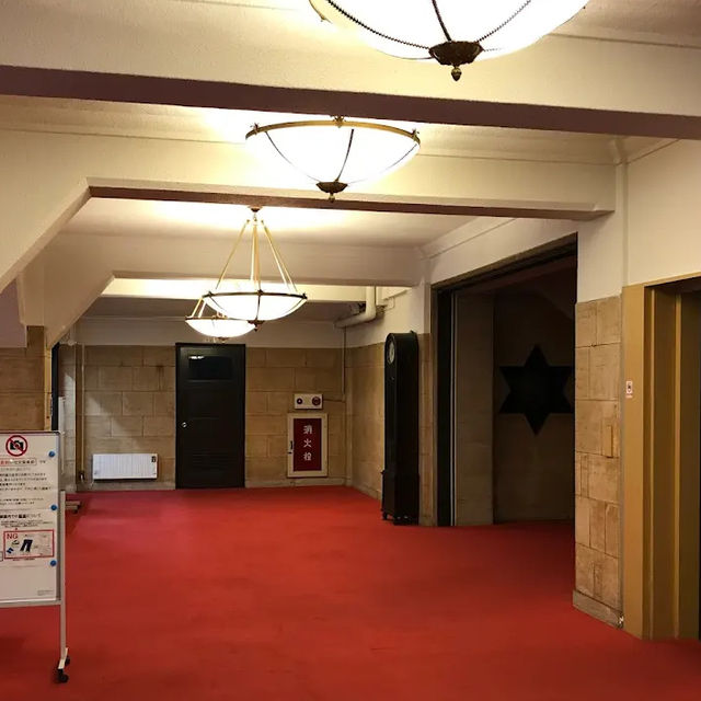 ⚡昭和モダンの社交場「中央電気倶楽部」でアール・デコの余韻に浸る