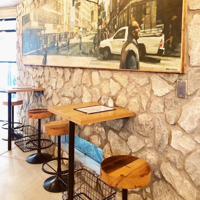 L.A.GARAGE3 Cafe