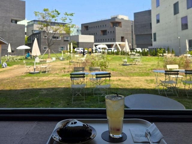 파주 출판단지에 오면 꼭 추천드리고싶은 파이 맛집 ' 피스피스 ' ☕️