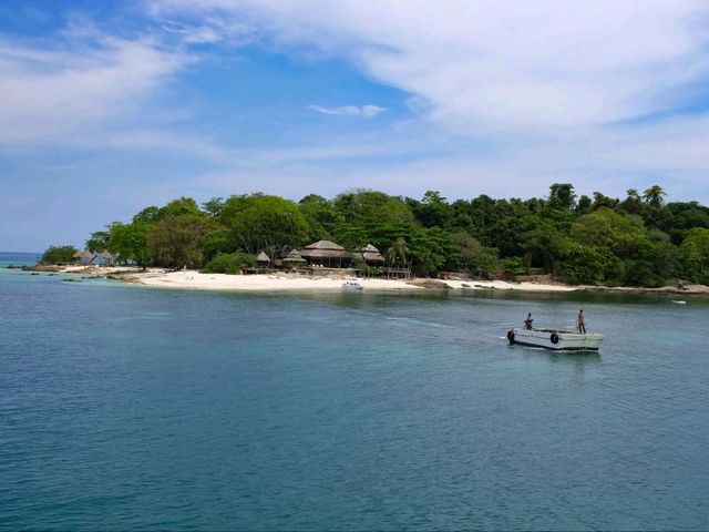 ที่พักบนเกาะส่วนตัวกลางทะเลอ่าวไทย