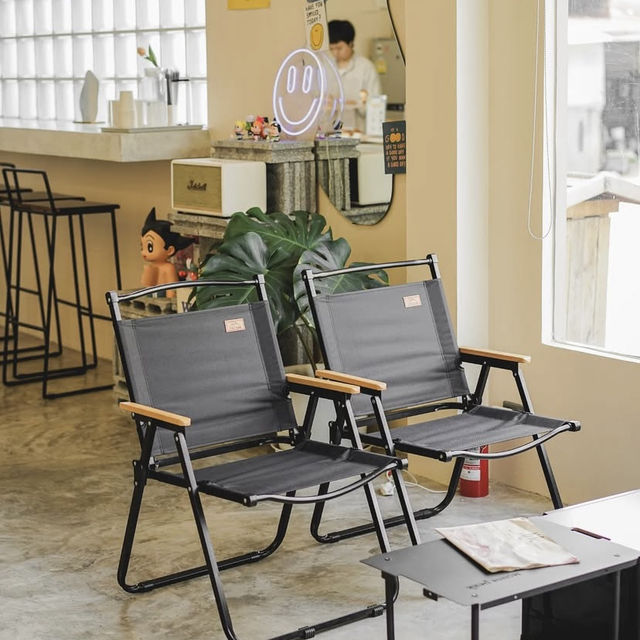 ☕ Intersect.hdy – มุมเงียบใจกลางคอหงส์ 