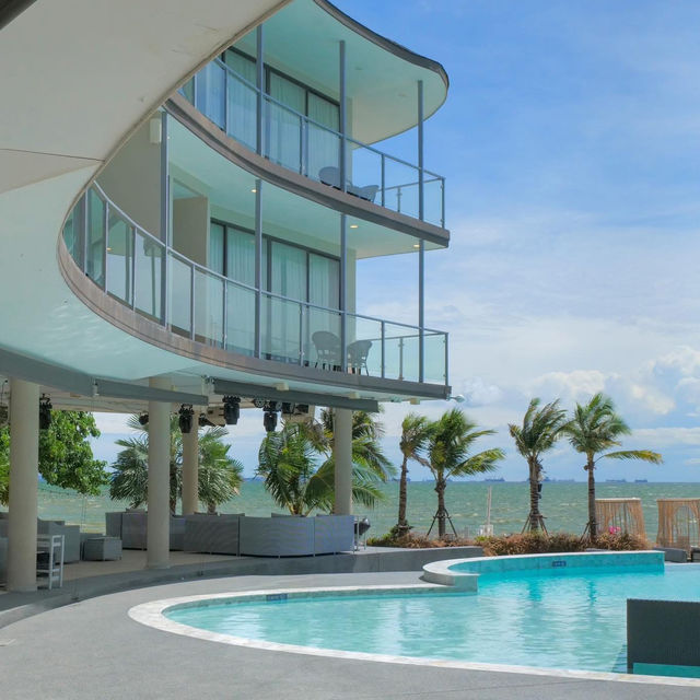 💙Atlantis Manor รร.เปิดใหม่บางแสน วิวทะเล สระปัง