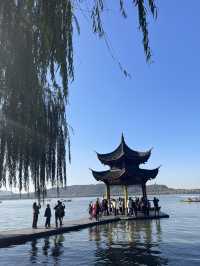ทะเลสาบซีหู (West Lake) หางโจว 🌅