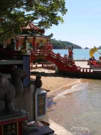 Tin Hau and Kwun Yum Statues.