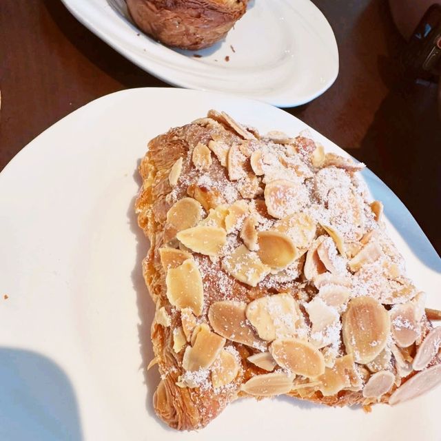 Dousserie Bakehouse