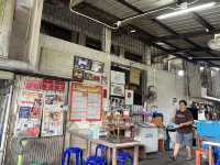 Khao Soi Mae Manee– ตำนาน 40 ปี 