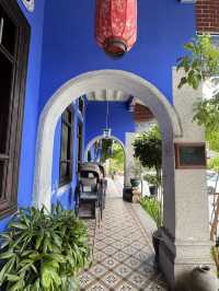 💙 Penang’s Blue Legend — The Jaw‑Dropping Cheong Fatt Tze Mansion