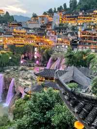 “The Luminous Waterfall of Hibiscus Town”