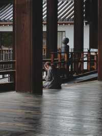 【東本願寺】心に響く静けさと荘厳さ🙏京都駅すぐの“癒しと祈り”の空間