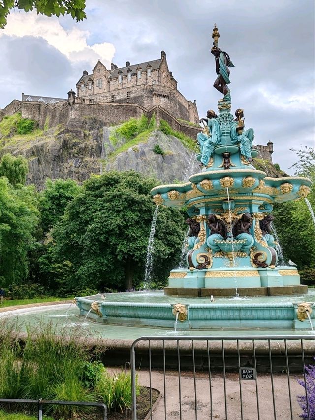 Princes Street Gardens: Edinburgh's Green Heart
