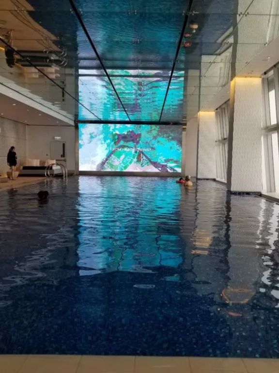 【雲の上から都会を望む！】リッツカールトン香港の魅力
