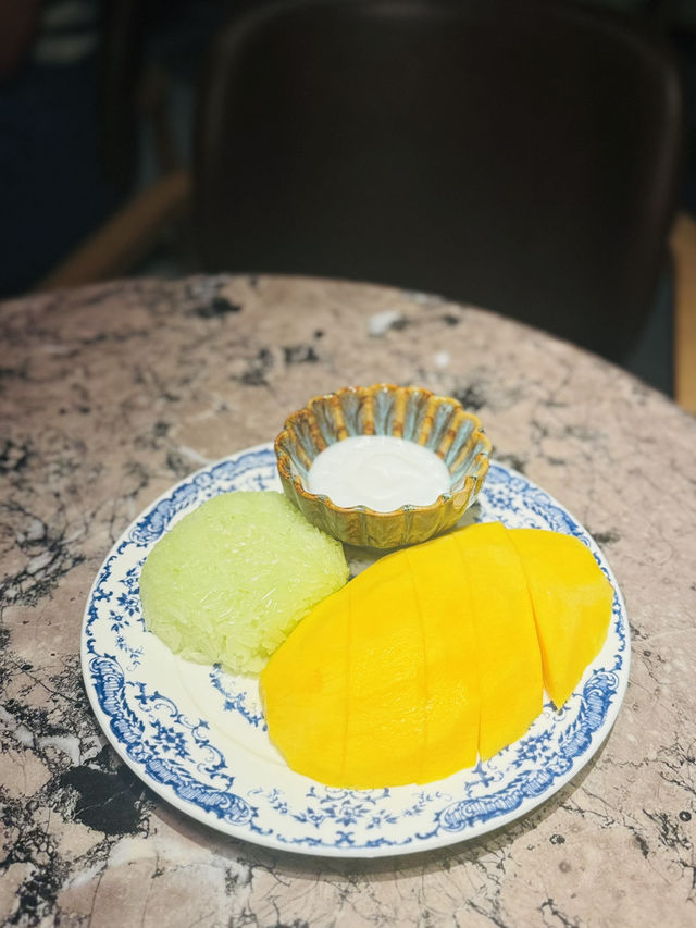🍜【荃灣米芝蓮人龍店!東南亞Fusion菜+Happy Hour排隊都值】🐟   🍜【荃灣米芝蓮人龍店!東南亞Fusion菜+Happy Hour排隊都值】🐟